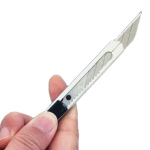 택배 상자 포장 개봉 사무용 커터칼 13cm 1P 9mm 칼날 30도 전문가용 조각칼