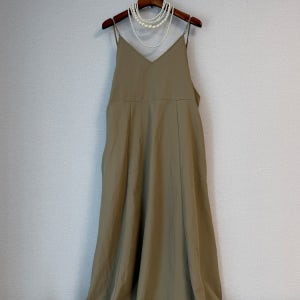 [신상라이브 10% 추가할인가 적용] 플레어 끈 뷔스티에 롱원피스 2컬러 (어깨끈 조절)