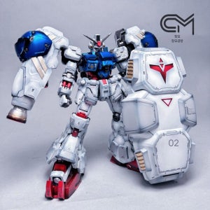 GP02 메탈 코팅 MG 도색 6631 실버 스카이디펜더 솔로몬 모형 프라모델 파츠 건담