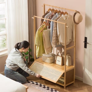 원목 스탠드 옷걸이 행거 하단 위빙 수납장 정리대