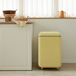 레트로 미니 냉장고 32L WC-32C 무소음 음료 다용도 옐로우