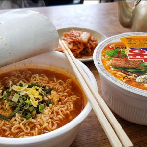농심 육개장사발면 86g 24입 , 한박스