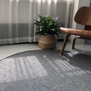 헤링본 원형러그(미니) 침실 서재 인테리어 카펫 매트 차콜