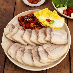 장충미도 삼겹보쌈 1kg 통수육 삼겹살 순살 수육 집들이 야식 캠핑