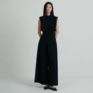 [샤틴] 모던 하이넥 와이드 점프수트 S262M603