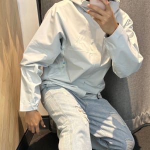 나이키 ACG 스톰핏 캐스케이드 레인 자켓 팬텀더스트 화이트 DV9415-025