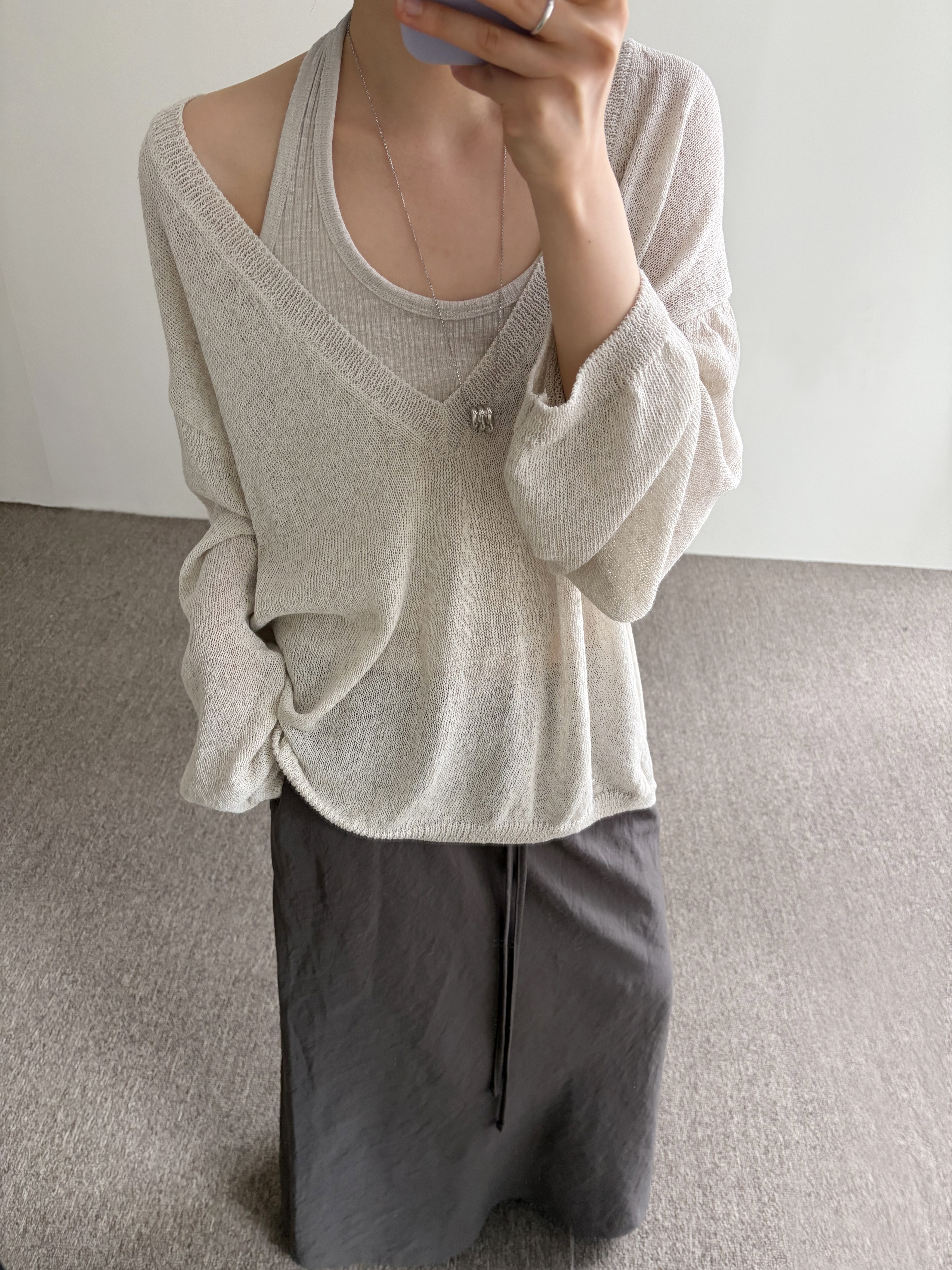LINEN DEEP V KNIT / 린넨 딥브이 니트 여름긴팔
