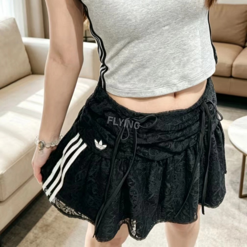 아디다스 오리지널 리본 레이스 미니 스커트 블랙 KU4761