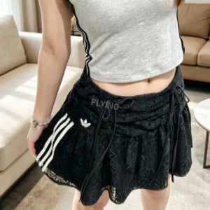 아디다스 오리지널 리본 레이스 미니 스커트 블랙 KU4761