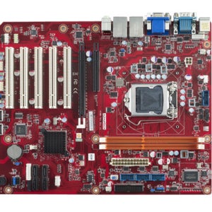 Advantech AIMB-701G2는 Intel i7/i5/i3 ATX 마더보드의 듀얼 기가비트 이더넷 포트를 지원합니다.