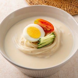진하고 고소한 콩국수 생면 콩가루 세트
