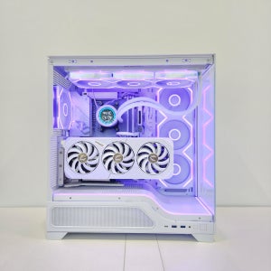 슬로프 화이트PC RTX 5060Ti 5070 라인업