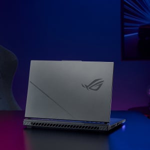 ASUS ROG STRIX G18 G815LR-TT302 18인치 게이밍 노트북 인텔 코어 Ultra 9 290HX Plus 32GB 1TB RTX 5070 Ti 프리도스