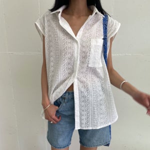 온리탑 뉴뉴 플라워 펀칭 레이스 썸머 셔츠 블랙 아이보리 비아