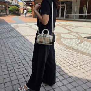 버버리 체크 여성 미니보스톤 베니티백 명품크로스가방 8125107 8125135