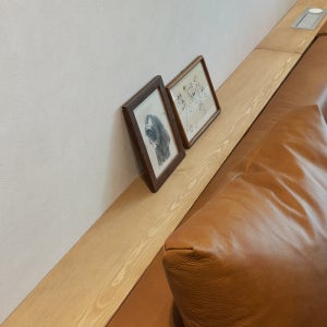 소파 뒤 틈새 선반 원목 국내제작 소파뒤 침대 슬림 틈새수납 무선충전 콘센트 서랍 주문제작