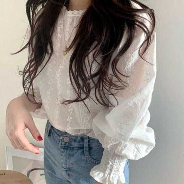 여성상의 블라우스 프릴 러블리 데이트룩 플소매 블라 화이트