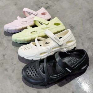 엄브로 FLOA MARYJANE 플로아 메리제인 샌들 여성 쿠셔닝 데일리 슈즈 국내매장판