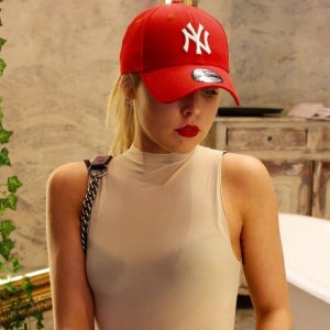 뉴에라 MLB 뉴욕양키스 볼캡 레드 남녀공용 데일리 야구모자