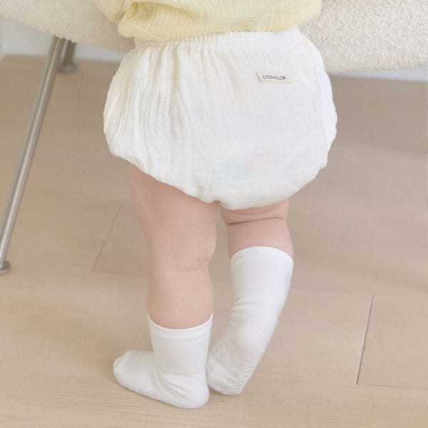 리뗀클로르 아기 블루머 여름 거즈 반바지 50일 100일 6개월 아기옷 외출복 출산선물 아이보리S