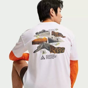 나이키 ACG 드라이핏 아웃도어 프린트 반팔 티셔츠 화이트 IW1191-100
