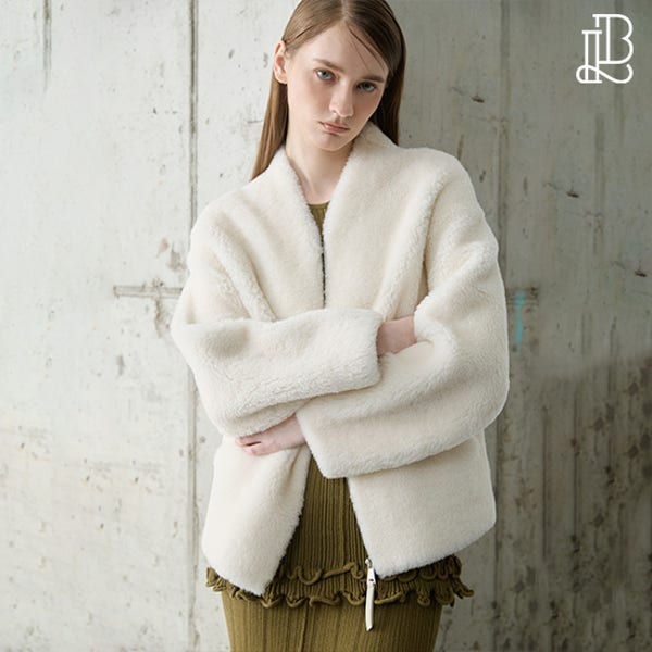[방송에서만 10만원 세일]리오벨 26 FW 오픈넥 호주산 양모 하프 코트