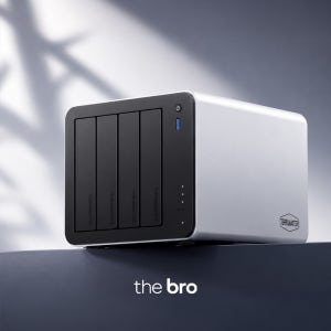 테라마스터 F4-425 Pro AI NAS 4베이 HDD+SSD 지능형 스토리지 서버