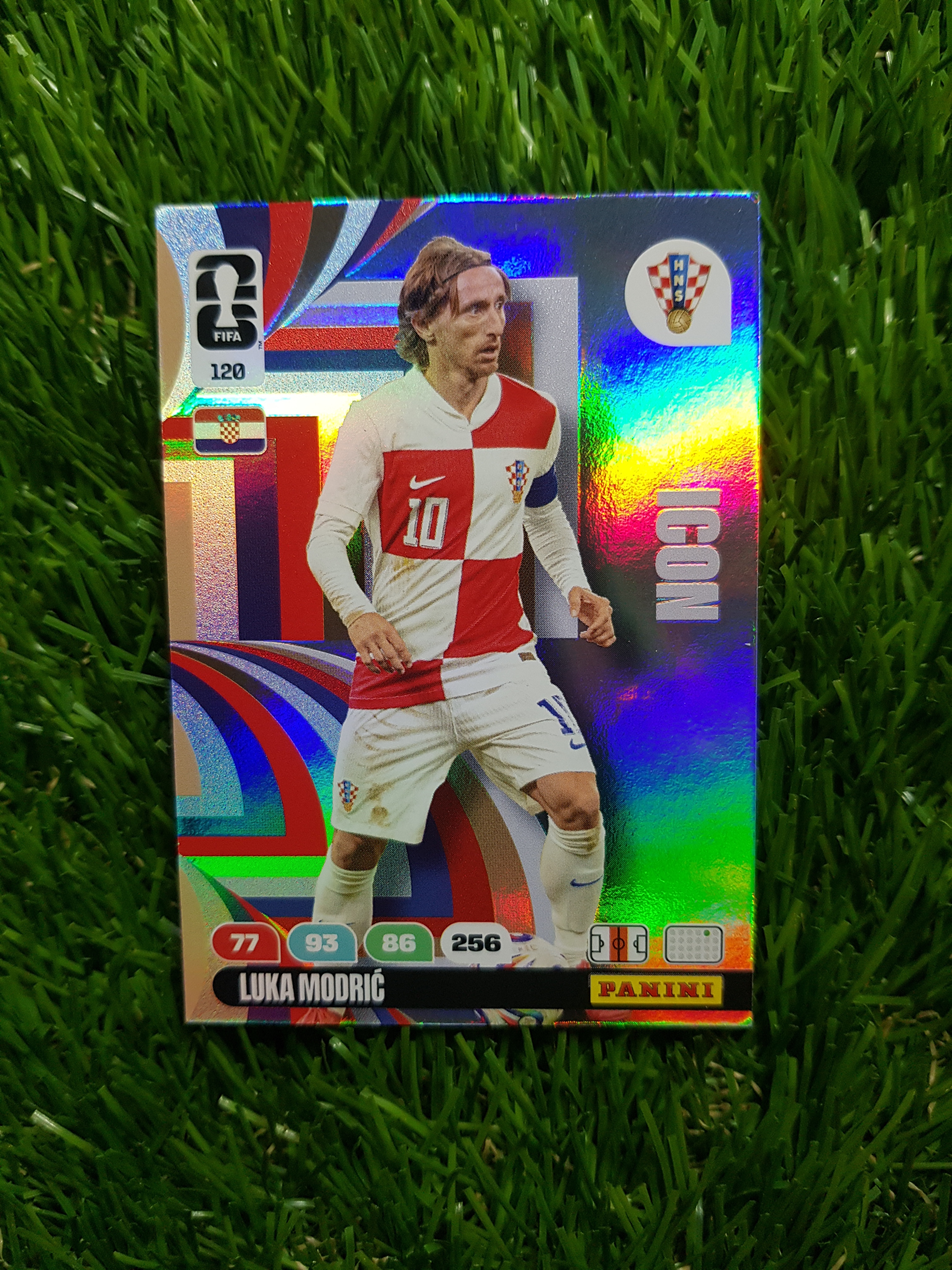 파니니 축구카드 루카 모드리치(Luka Modrić) Panini Adrenalyn XL FIFA World Cup 2026 Icon #120