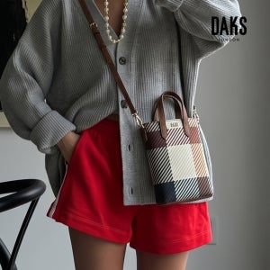 [백화점A/S] 닥스 미니 크로스백 여성가방 브라운 체크 핸드폰가방