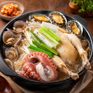 보양식 용왕 해신탕 2.3kg내외 푸짐한 해물탕 밀키트 몸보신 선물용