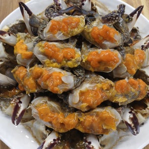 꽃게밥상 국내산 연평도 암꽃게 간장게장 1.5kg 6미 양념게장 선택