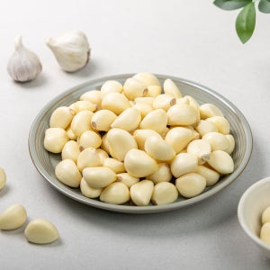 국내산 신선 깐마늘 소 1kg 2kg 손질마늘 냉장마늘 가정용 요리용