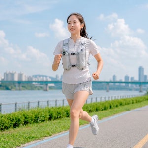 초경량 러닝조끼 마라톤과 등산에 편한 물병 수납 베스트
