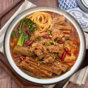 35년전통 명수작 우삼겹 마라탕밀키트 중식요리 간편식 655g 1팩