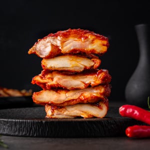 화앤닭 생양념닭갈비 캠핑 집들이음식 밀키트 국내산 순살 1kg (500g X 2)