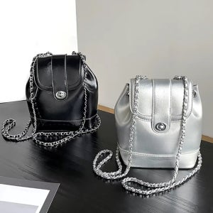 FABB8601 여성 가죽 백팩 레더 체인 실버 블랙 미니가방 데일리
