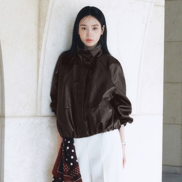 셀렙샵에디션 26FW FAUX 레더 하이넥 점퍼 (여)