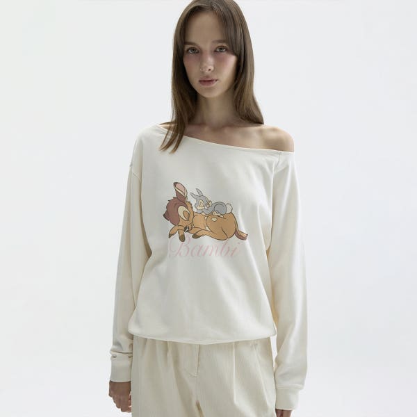 [클로브 26FW] Bambi_Off Shoulder Sweatshirt (Cream)