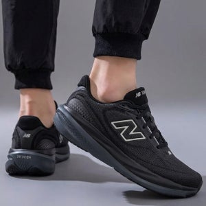 뉴발란스 1080v15 런닝화 블랙 쿠션화