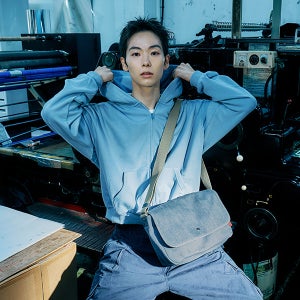 ESHER 메신저백 LIGHT DENIM UW9KA005