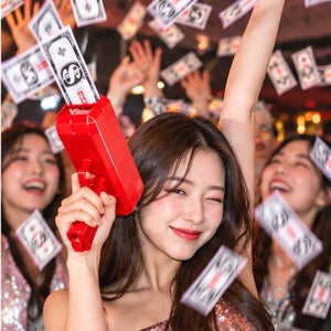 머니건+지폐 100매 파티 축제 생일 용돈이벤트 atm 머니박스 선물 돈 프로포즈 용돈박스 파티용품