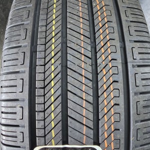 카니발 KA4 콘티넨탈타이어 크로스콘택트 RX 235/55R19 장착가능