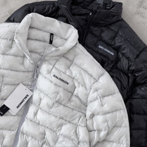 살로몬(SALOMON) 26FW 초경량 퀼팅 구스다운 경량패딩 (2컬러)