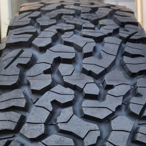 BF굿리치 ALL TERRAIN T/A KO3 235/75R15 장착가능