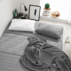 뜨란채 3단 접이식 메모리폼 매트리스 토퍼 바닥 침대 수면 매트 토퍼