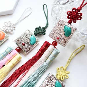 사각금사3봉 매듭노리개 전통 한복 매듭 장신구