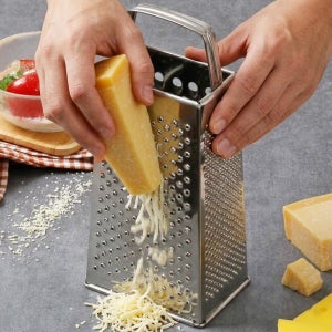 본마예네 스텐 치즈 강판 사각 4in1 그레이터 그라인더 갈이
