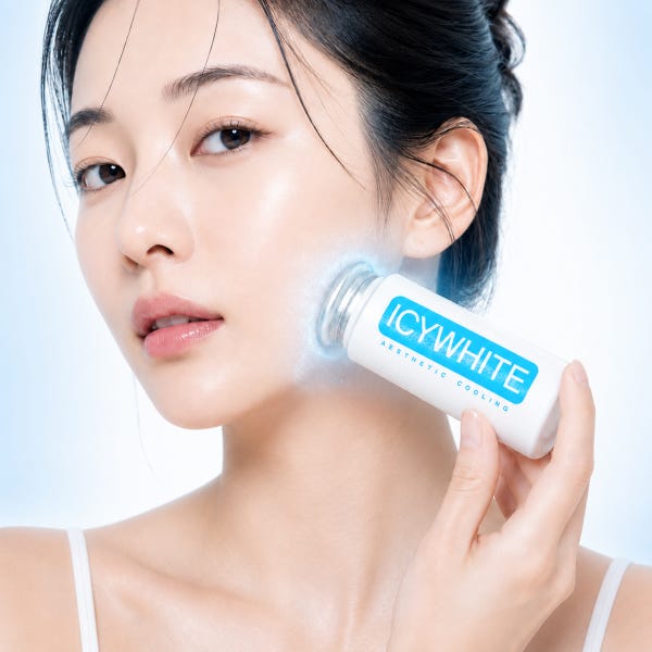얼굴 열 열감 내리기 피부온도 낮추기 아이스 마사지 롤러 피부 쿨링기 아이시화이트